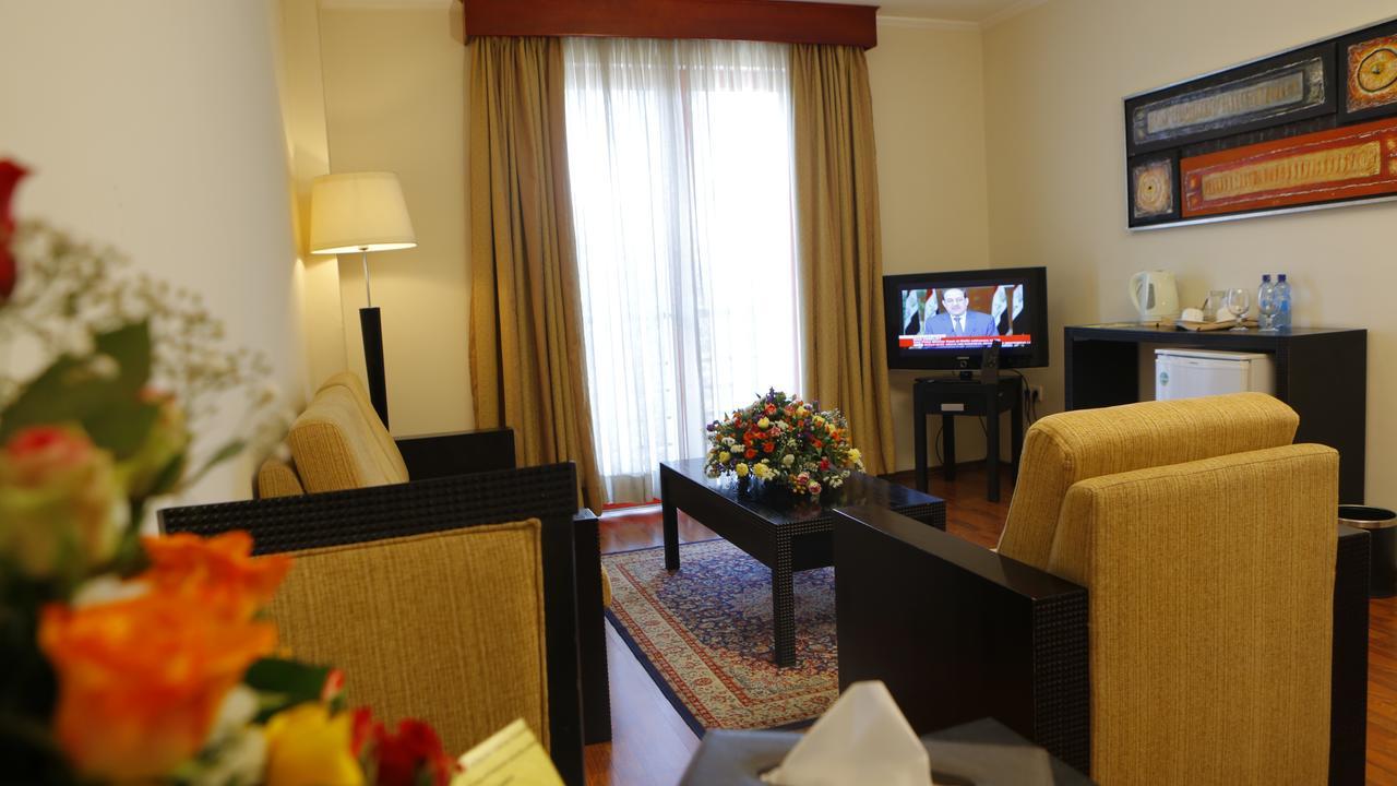 Wassamar Hotel แอดดิสอาบาบา ภายนอก รูปภาพ