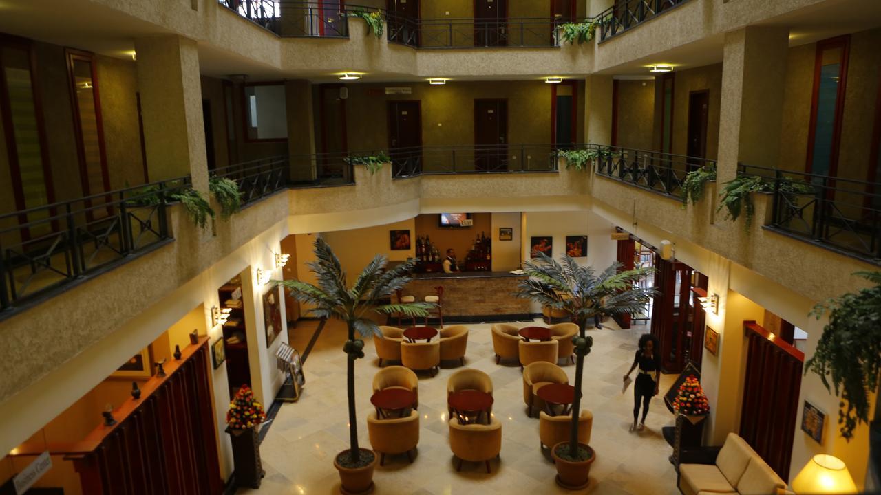 Wassamar Hotel แอดดิสอาบาบา ภายนอก รูปภาพ